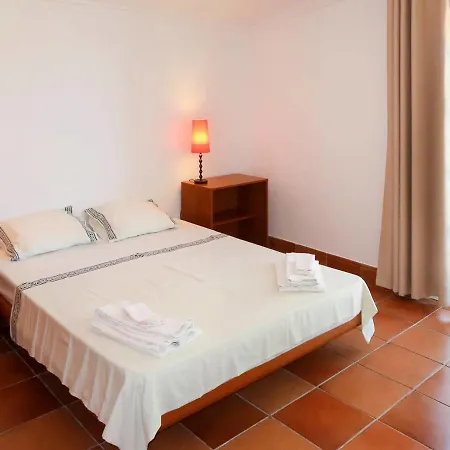 Corregos De Santa Luzia Sleeps 14 With Pool&wifi *