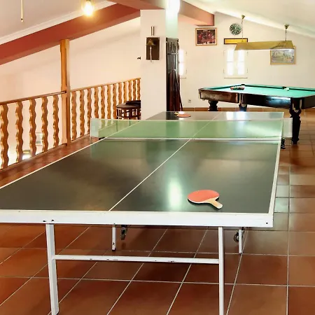 Corregos De Santa Luzia Sleeps 14 With Pool&wifi Villa