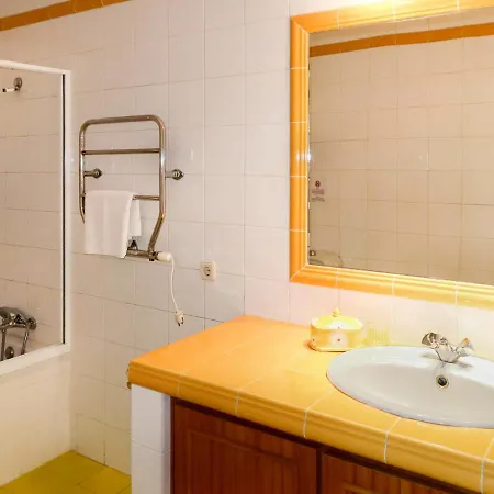Corregos De Santa Luzia Sleeps 14 With Pool And Wifi * Loulé
